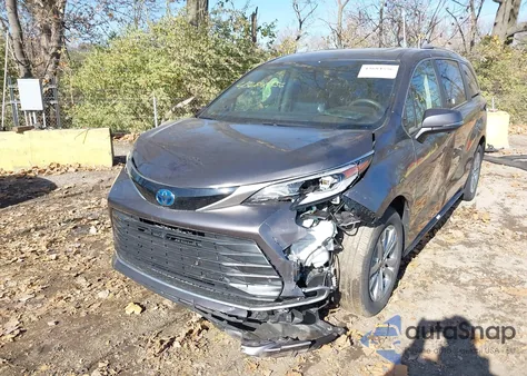 2023 Toyota Sienna Platinum from USA, damaged, VIN 5TDESKFC5PS104004